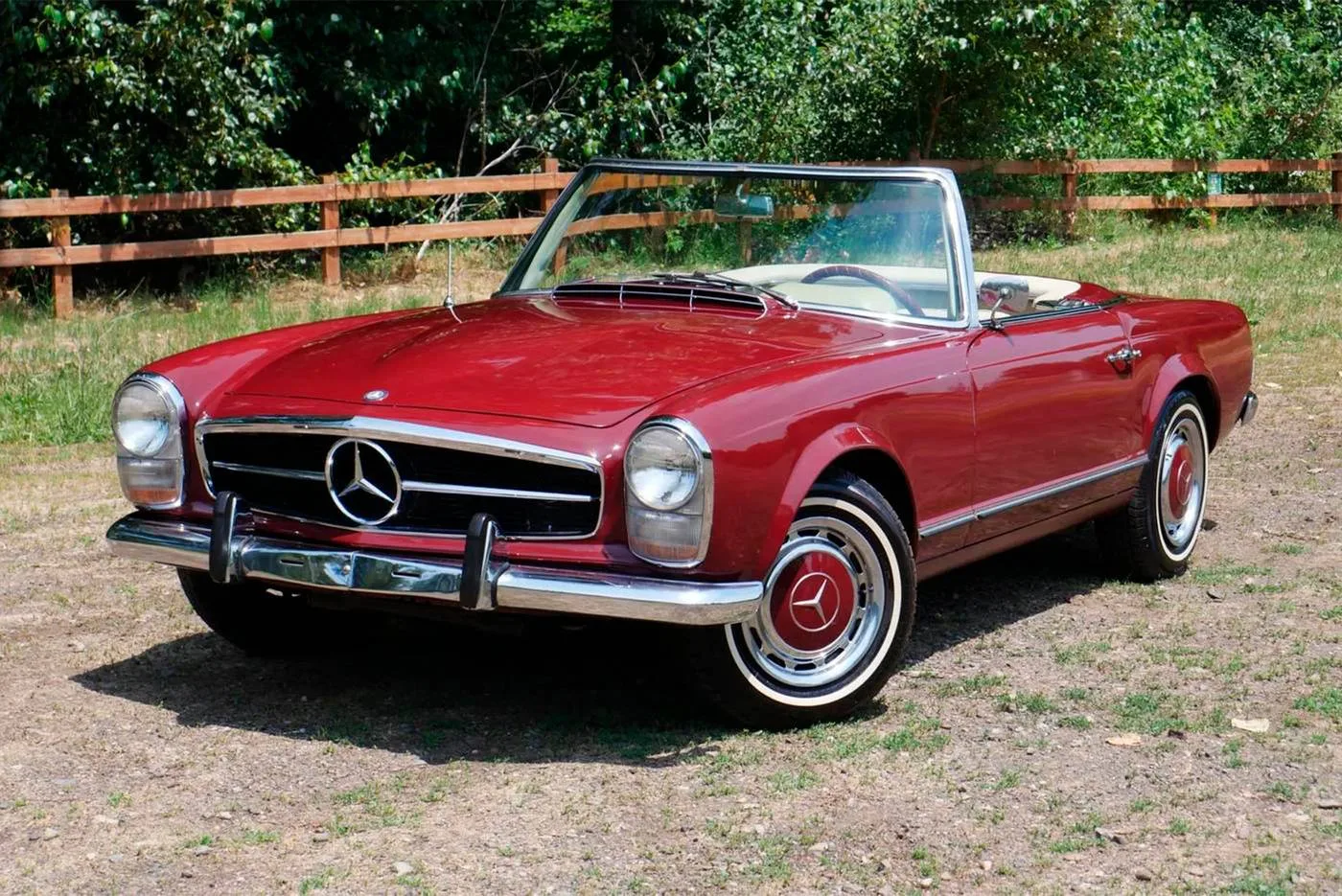 1966 Mercedes-Benz 230SL W113