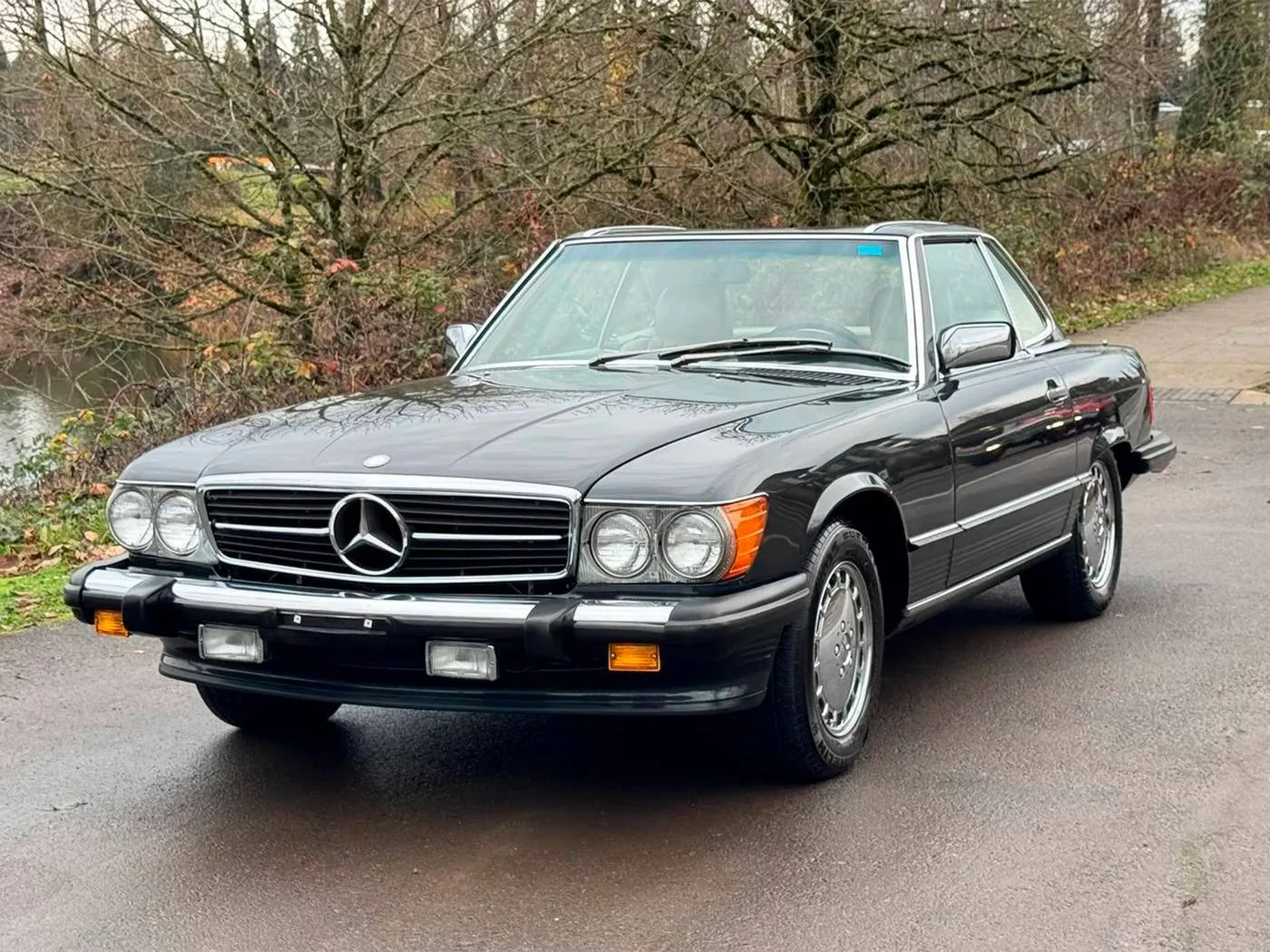 1988 Mercedes-Benz SL R107